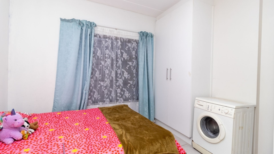2 Bedroom Property for Sale in Parklands Western Cape
